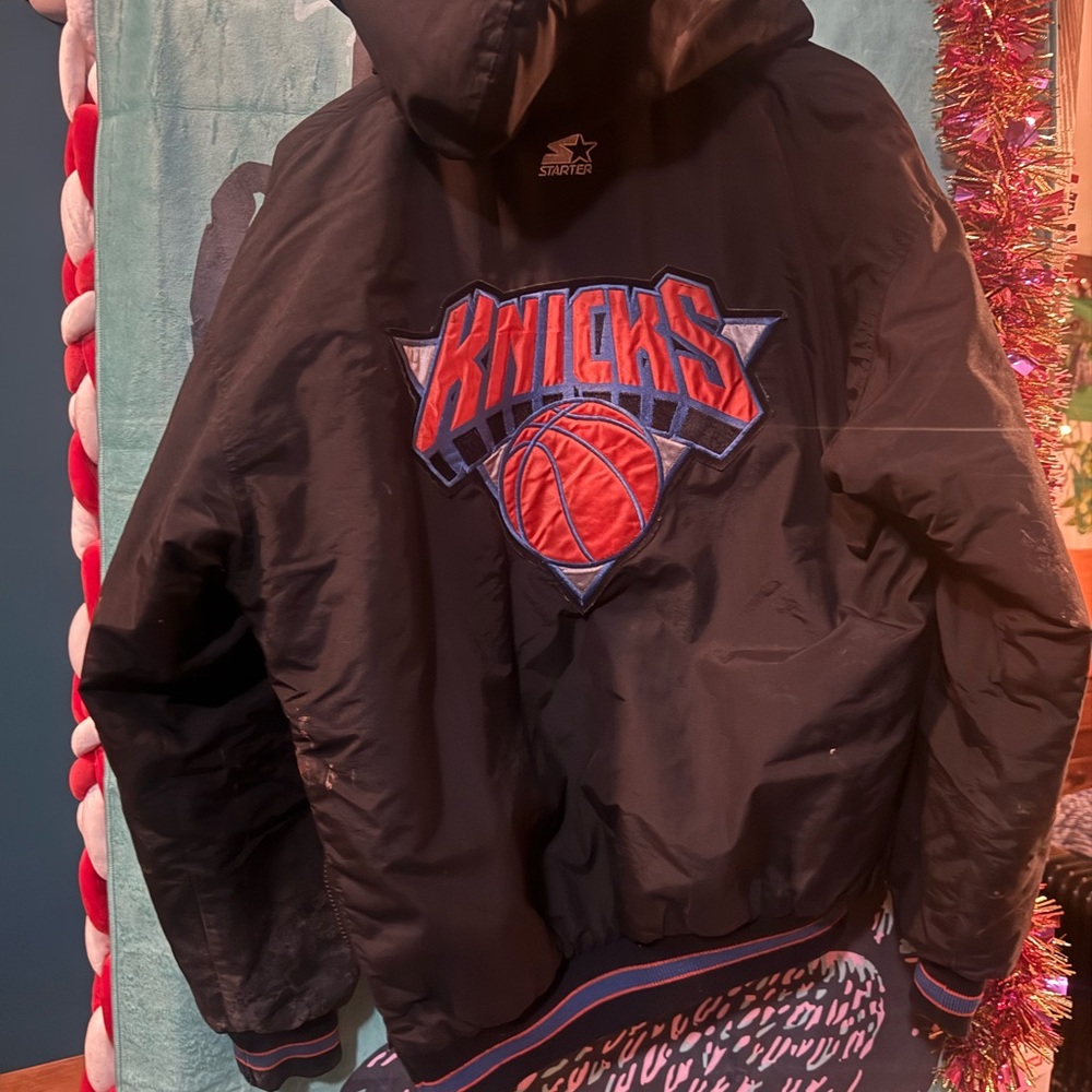 Starter Black Knicks Hooded Jacket Vintage 1992!